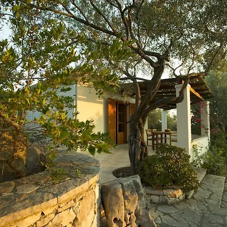 Nereidi Pool Villas Porto Ozias Exterior photo