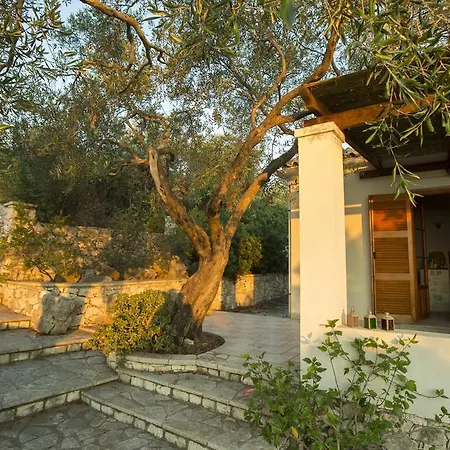 Nereidi Pool Villas Porto Ozias Exterior photo